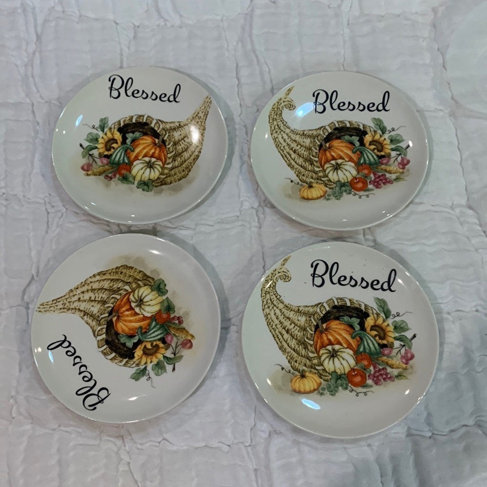 NWOT Blessed Maxcera Plates (4)